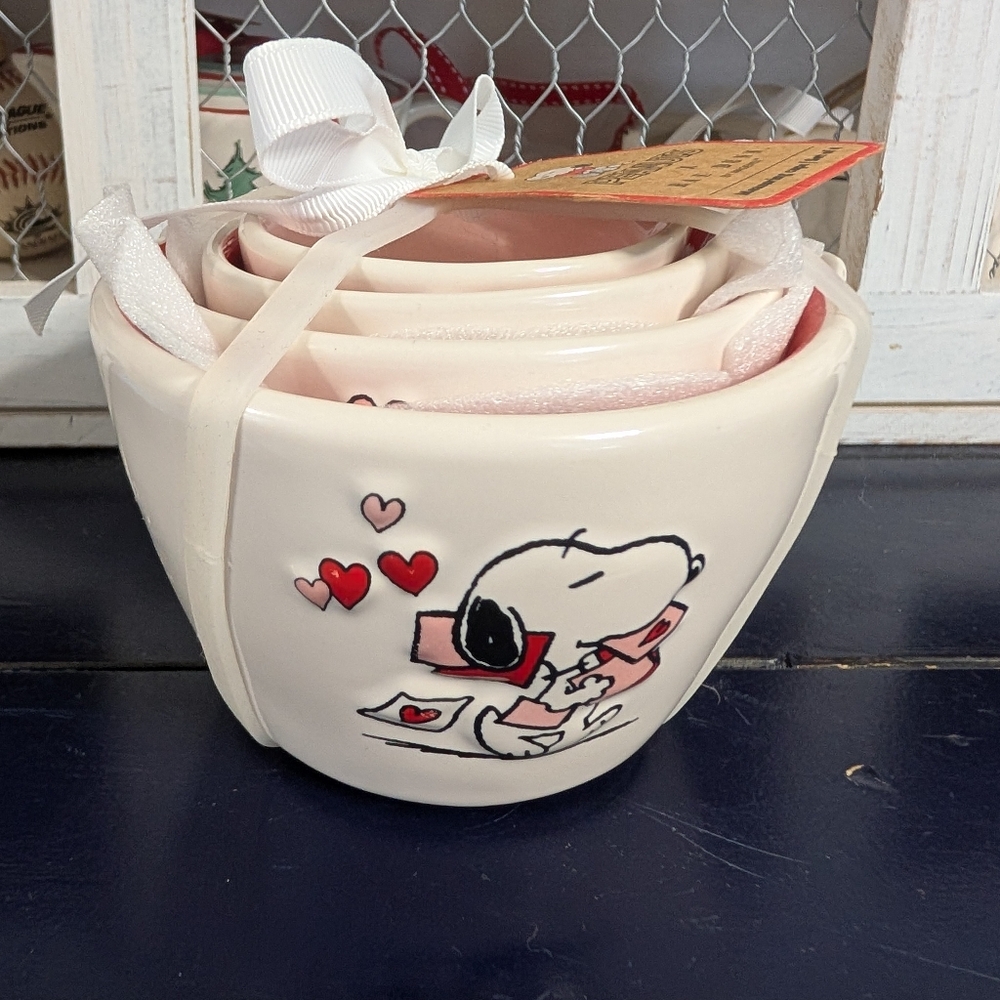 RAE DUNN X PEANUTS VALENTINE'S DAY MEASURING CUPS ⭐ FINAL PRICE ⭐